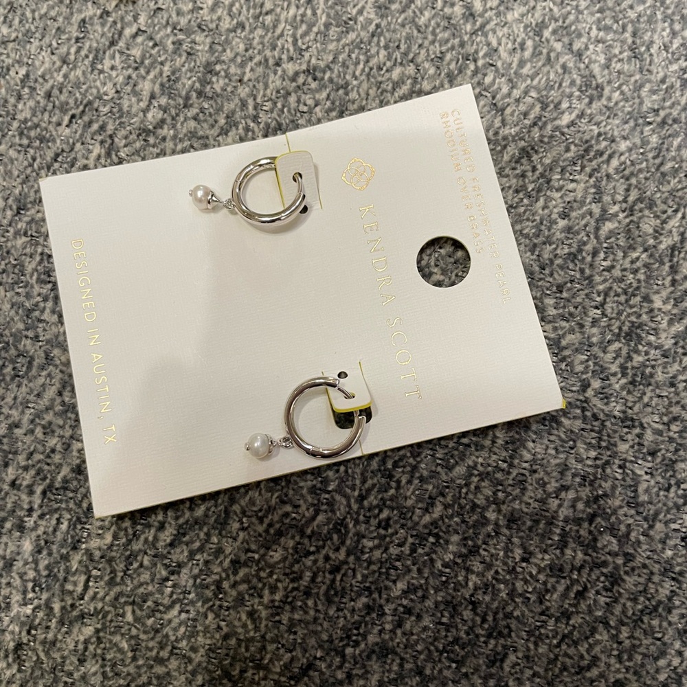 Kendra Scott Silver Earrings with Pearl Detail